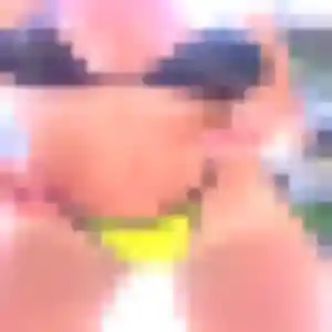 Lucienne, 52 ans, disponible à Allègre-les-Fumades pour un rencontre cougar