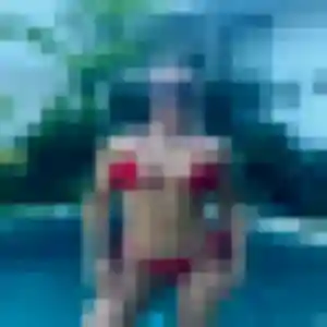 Genevieve, 37 ans, en ligne à Annesse-et-Beaulieu pour un rencontre cougar