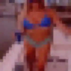 Roselyne, 38 ans, en ligne à Argentonnay pour une rencontre coquine