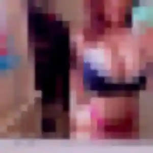 Delphine, femme de 41 ans cherche rencontre cougar à Azay-le-Brûlé