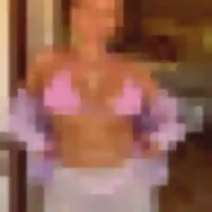 Découvre Marie-Therese, 54 ans à Bénouville en privé