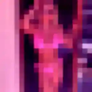 Antoinette de Bias, 43 ans - rencontre cougar discret