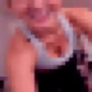 Lucette, 40 ans, en ligne à Breuil-Magné pour une rencontre coquine