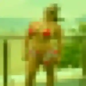 Charmante Alexandra, 43 ans à Brevans - découvrir son profil