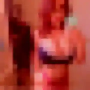 Photo sexy de Delphine, 48 ans à Broons - plan discret