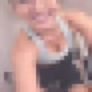 Lucette, 44 ans, en ligne à Brûlon pour une rencontre coquine