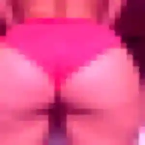 Christine, 35 ans, en ligne à Chassiers pour une rencontre coquine
