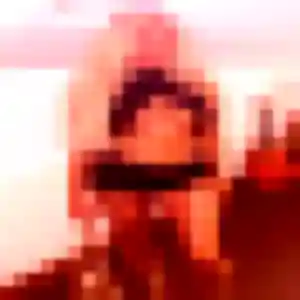 Photo de Isabelle à Châteauneuf-les-Martigues (38 ans) - rencontre cougar anonyme