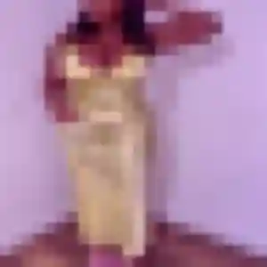 Photo de Aurelie à Chimilin (47 ans) - rencontre cougar anonyme