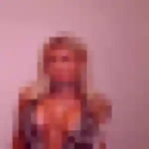 Photo de Corinne à Corcieux (53 ans) - rencontre cougar discret