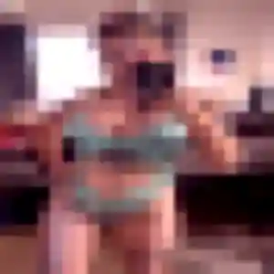 Rencontre Josiane, 41 ans à Estrées-Saint-Denis en privé