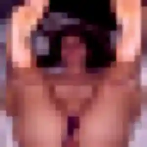 Anne-Laure, 46 ans, disponible à Fégréac pour un rencontre cougar