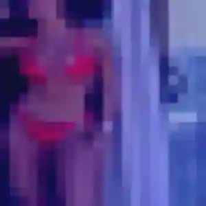 Contacte Annick, 39 ans à Flumet en t'inscrivant