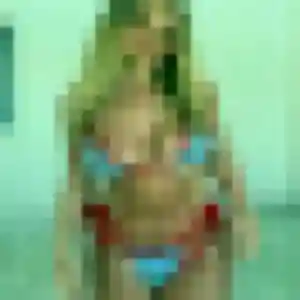 Mireille, 49 ans, connectée à Fontenay-Saint-Père pour une rencontre coquine