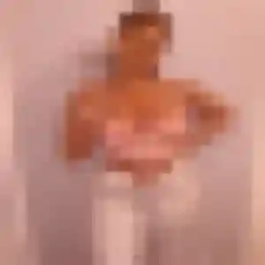 Corinne, 55 ans, connectée à Fos-sur-Mer pour une rencontre coquine