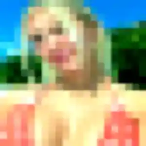 Lucienne, 55 ans, connectée à Gavray-sur-Sienne pour une rencontre coquine