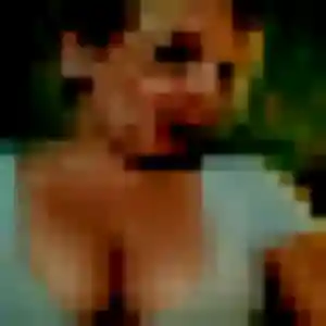 Photo de Renee à Goudelin (42 ans) - rencontre cougar anonyme