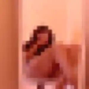 Découvre Beatrice, 47 ans à Grentheville gratuitement