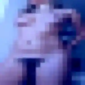 Laetitia, 36 ans, cherche un rencontre cougar à Gressy