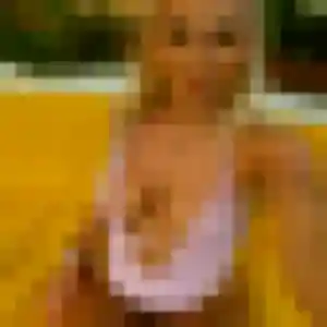 Découvre Evelyne, 49 ans à Hautecourt-Romanèche en privé