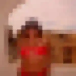 Valerie, 37 ans, en ligne à Hautefort pour une rencontre coquine