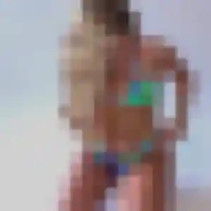 Gisele, 43 ans, en ligne à Houx pour une rencontre coquine