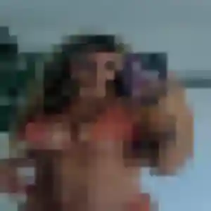 Photo de Christelle à Indre (52 ans) - rencontre cougar anonyme