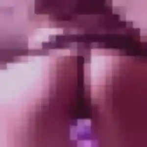 Corinne, 37 ans, en ligne à La Celle-Saint-Cyr pour un rencontre cougar