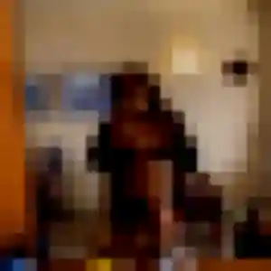 Photo de Aurelie à La Guerche-sur-l'Aubois (40 ans) - rencontre cougar sans inscription