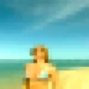 Dominique, 35 ans, connectée à La Planche pour une rencontre coquine