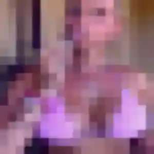 Photo privée de Martine, 42 ans à Landrévarzec - plan discret