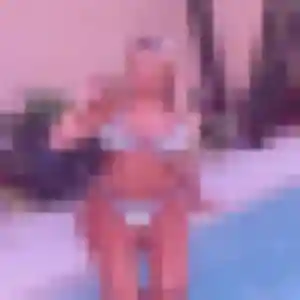Anne-Marie, femme de 55 ans propose rencontre cougar à Langrune-sur-Mer