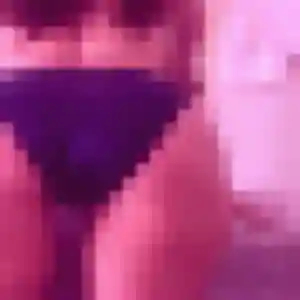 Laetitia, 49 ans, en ligne à Lans pour un rencontre cougar
