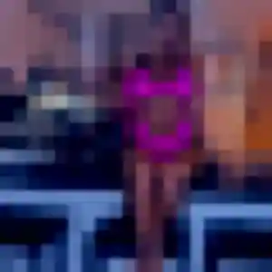 Huguette, fille de 53 ans cherche rencontre cougar à Lanvaudan