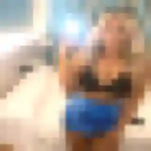 Anne-Claire, fille de 44 ans cherche rencontre cougar à Larra