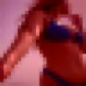 Mireille, 44 ans, connectée à Laveyron pour une rencontre coquine
