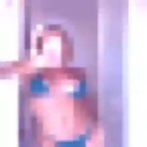 Valerie, 49 ans, connectée à Le Chambon-Feugerolles pour une rencontre coquine