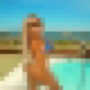 Photo de Suzanne à Le Donjon (37 ans) - rencontre cougar discret