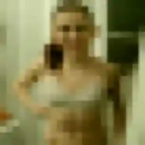 Beatrice, 45 ans, veut un rencontre cougar à Le Houlme