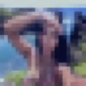 Photo de Sandrine à Le Tronquay (53 ans) - rencontre cougar gratuit
