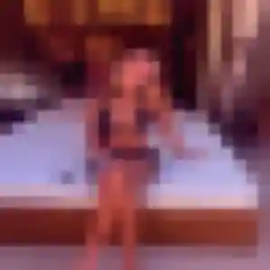 Sexy Delphine, 47 ans à Les Ormes - la contacter