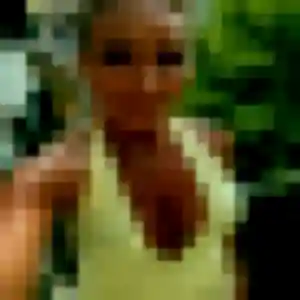 Elisabeth, 38 ans, connectée à Les Ponts-de-Cé pour une rencontre coquine