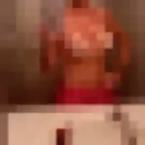 Suzanne, fille de 45 ans veut rencontre cougar à Les Touches