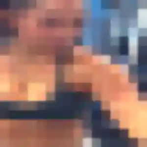 Rejoins Delphine, 36 ans à Les Trois-Îlets gratuitement
