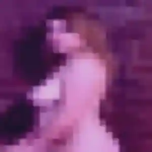 Lucienne de Leucate, 35 ans - rencontre cougar en toute liberté