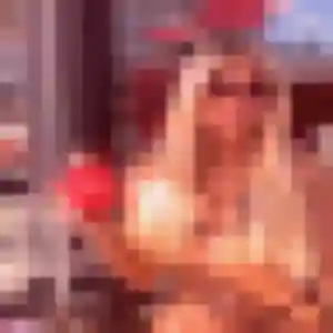 Catherine, femme de 45 ans propose rencontre cougar à Limetz-Villez