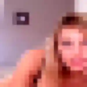 Rencontre Elisabeth, 37 ans à Loguivy-Plougras en privé