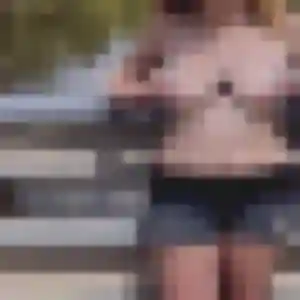 Photo de Solange à Loir en Vallée (47 ans) - rencontre cougar anonyme