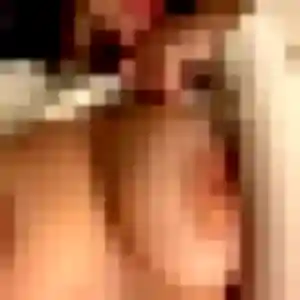 Karine, fille de 35 ans propose rencontre cougar à Malves-en-Minervois