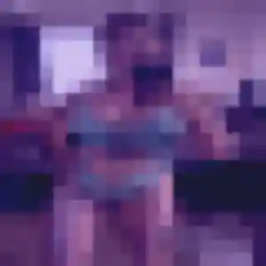 Photo privée de Josiane, 46 ans à Maringes - plan discret